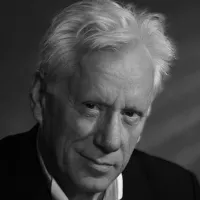 James Woods ★★★