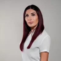 LAURA LOOMER