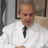 Dr. Roberto Petrella 3317784249